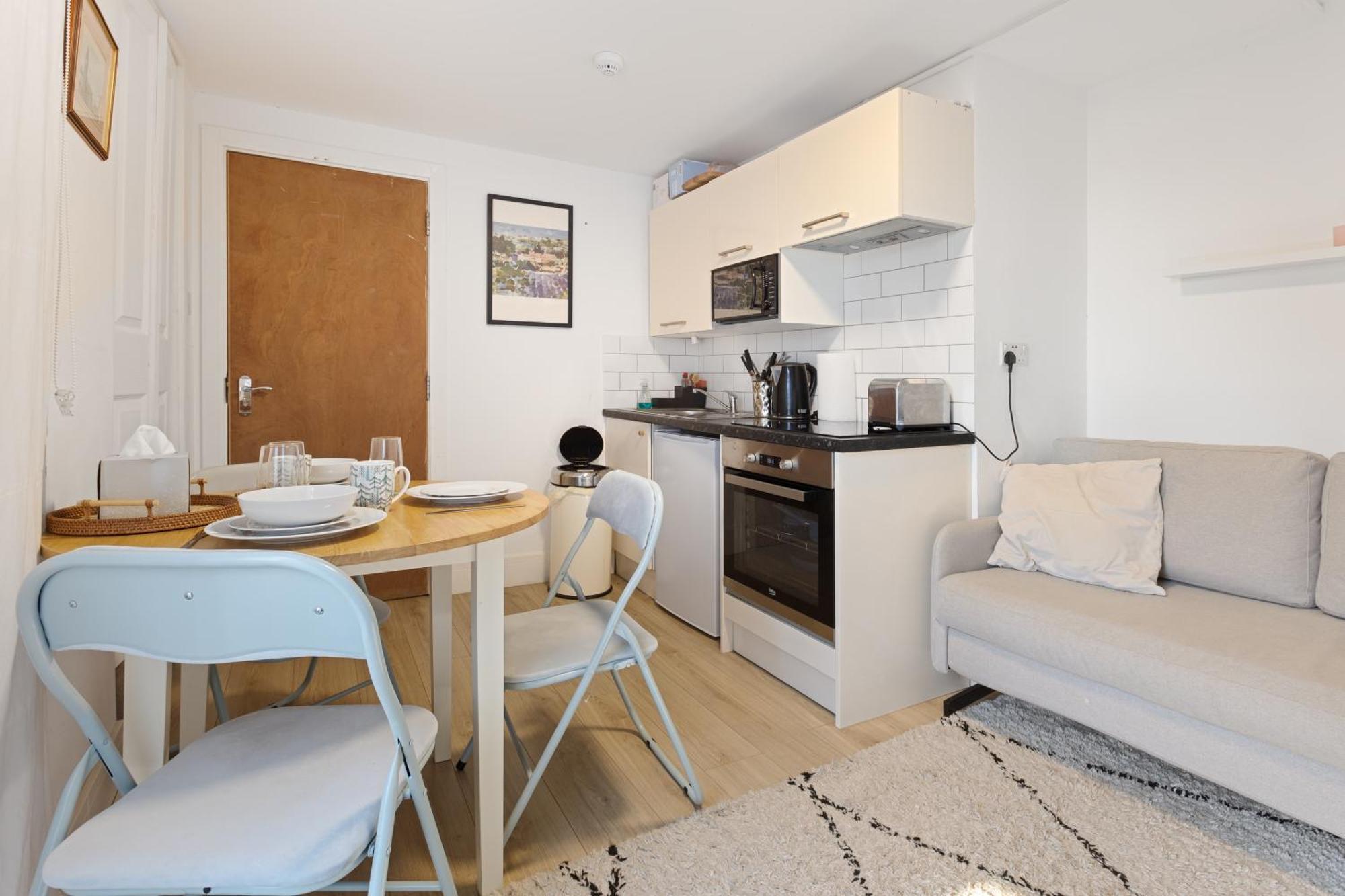 Apartamento Modern Flat & Balcony In Historic West Kensington Londres Exterior foto