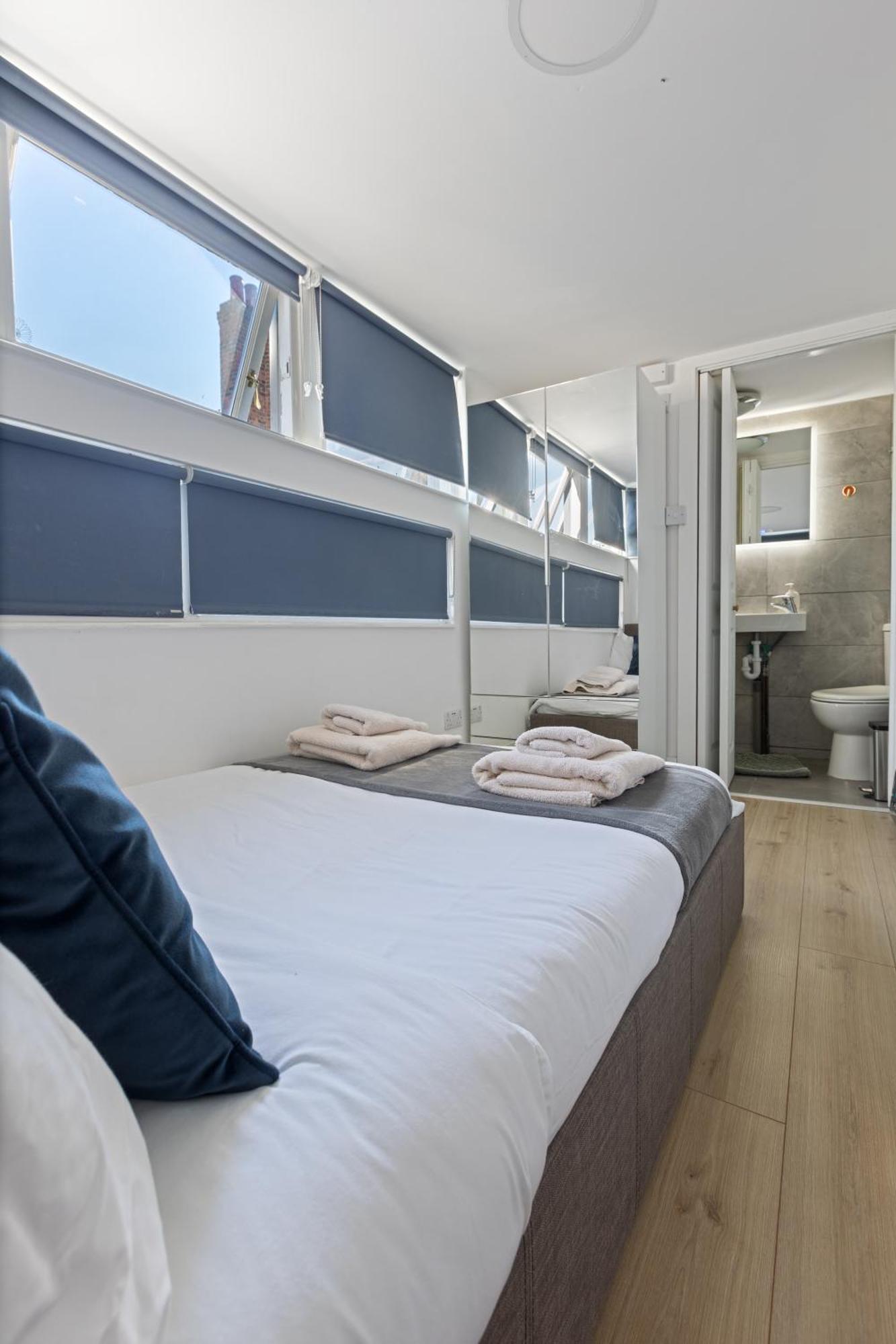 Apartamento Modern Flat & Balcony In Historic West Kensington Londres Exterior foto