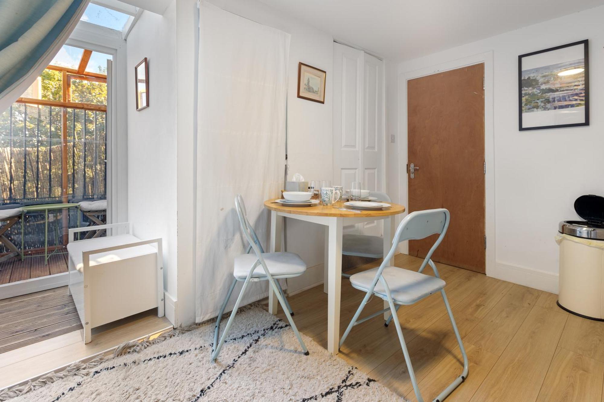 Apartamento Modern Flat & Balcony In Historic West Kensington Londres Exterior foto